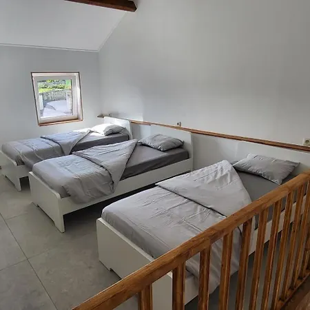 Neuf Proche De Mons Apartment